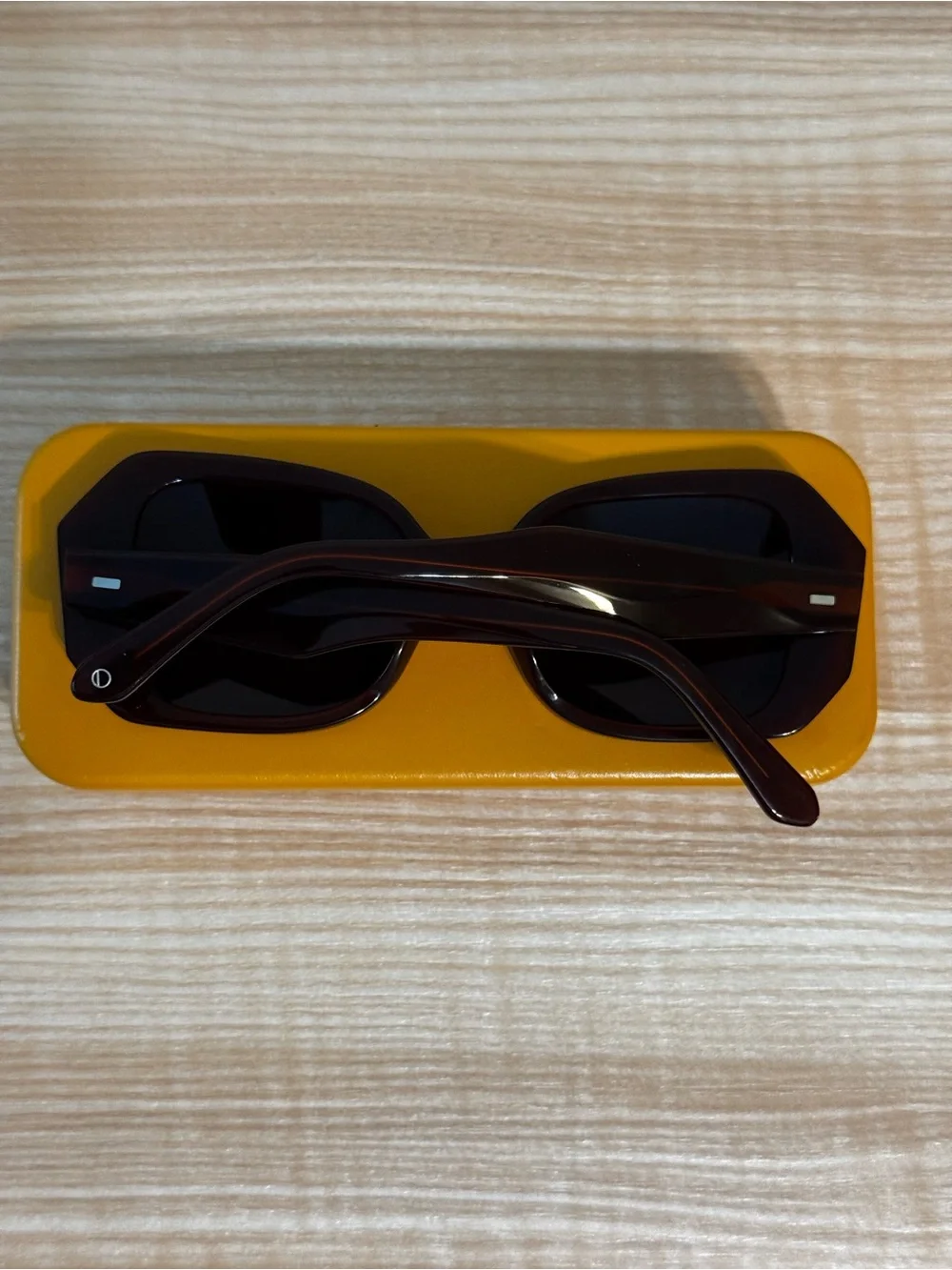 Zerezes Women's Oversized Square Sunglasses - Brown